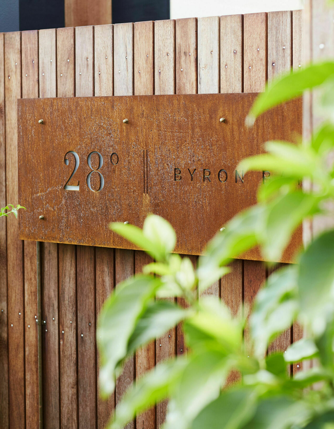 Отель 28 Degrees Byron Bay - Adults Only Экстерьер фото